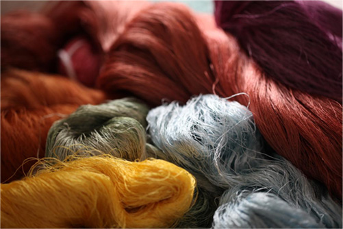 石丸みどり　手織り物展 『美しい日本の色』 紡いで  染めて  織って